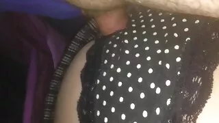 Mergina su tight ass turi analinis seksas