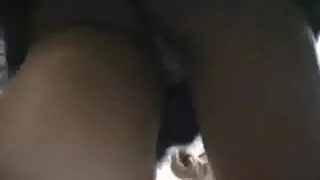 Vaikinas su tatuiruotėmis laižalai Šviesiaplaukė Mergina Asile prieš seksą