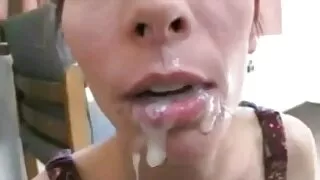 Šviesūs Pakliuvom Jos Meilužis šeimyninė lova, o vyro nėra namuose
